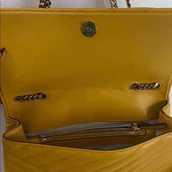 Tory Burch Mustard Quilted Shoulder Bag - Picture 4 of 6
